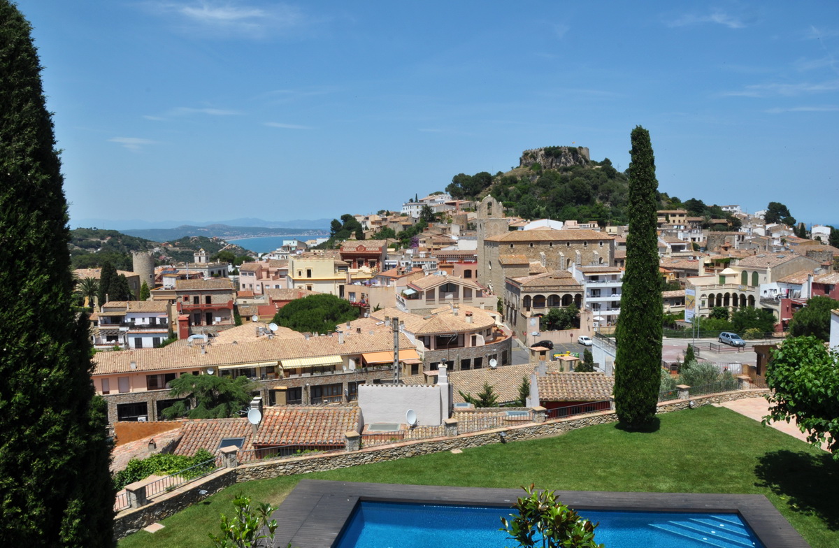 Begur